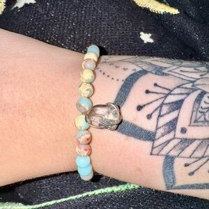 Chic Beaded Bracelet with Silver Clasp